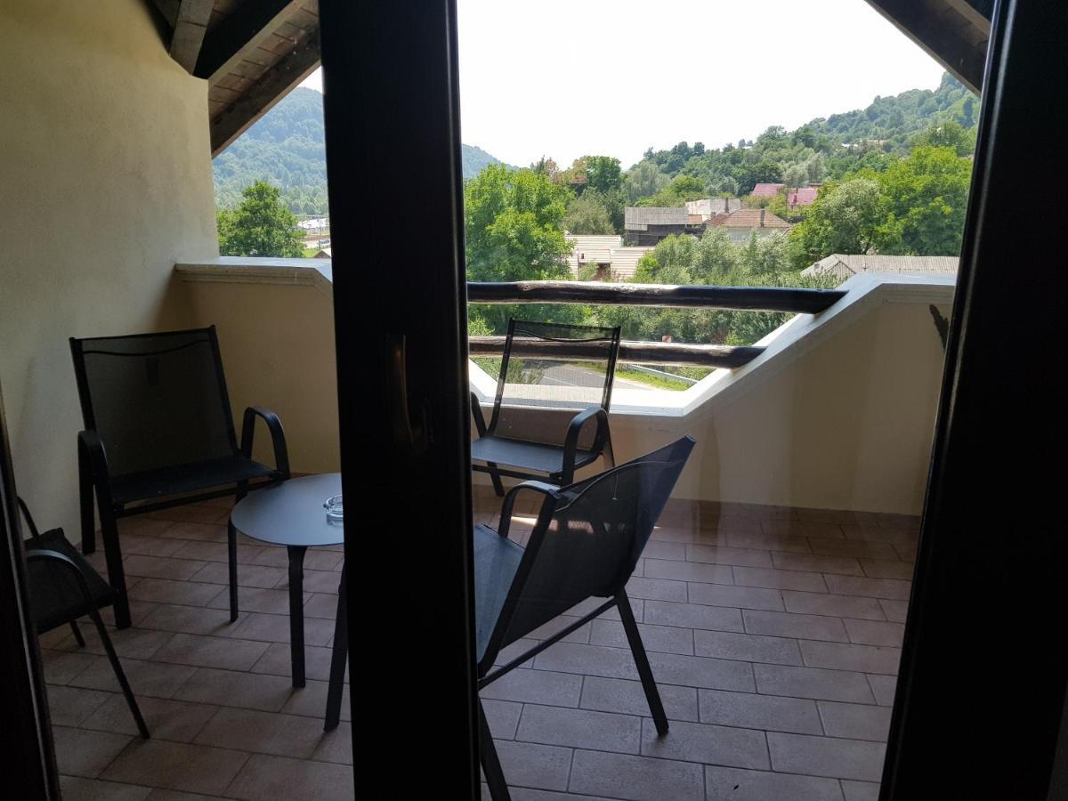 Heaven Guesthouse Corbeni Exterior foto