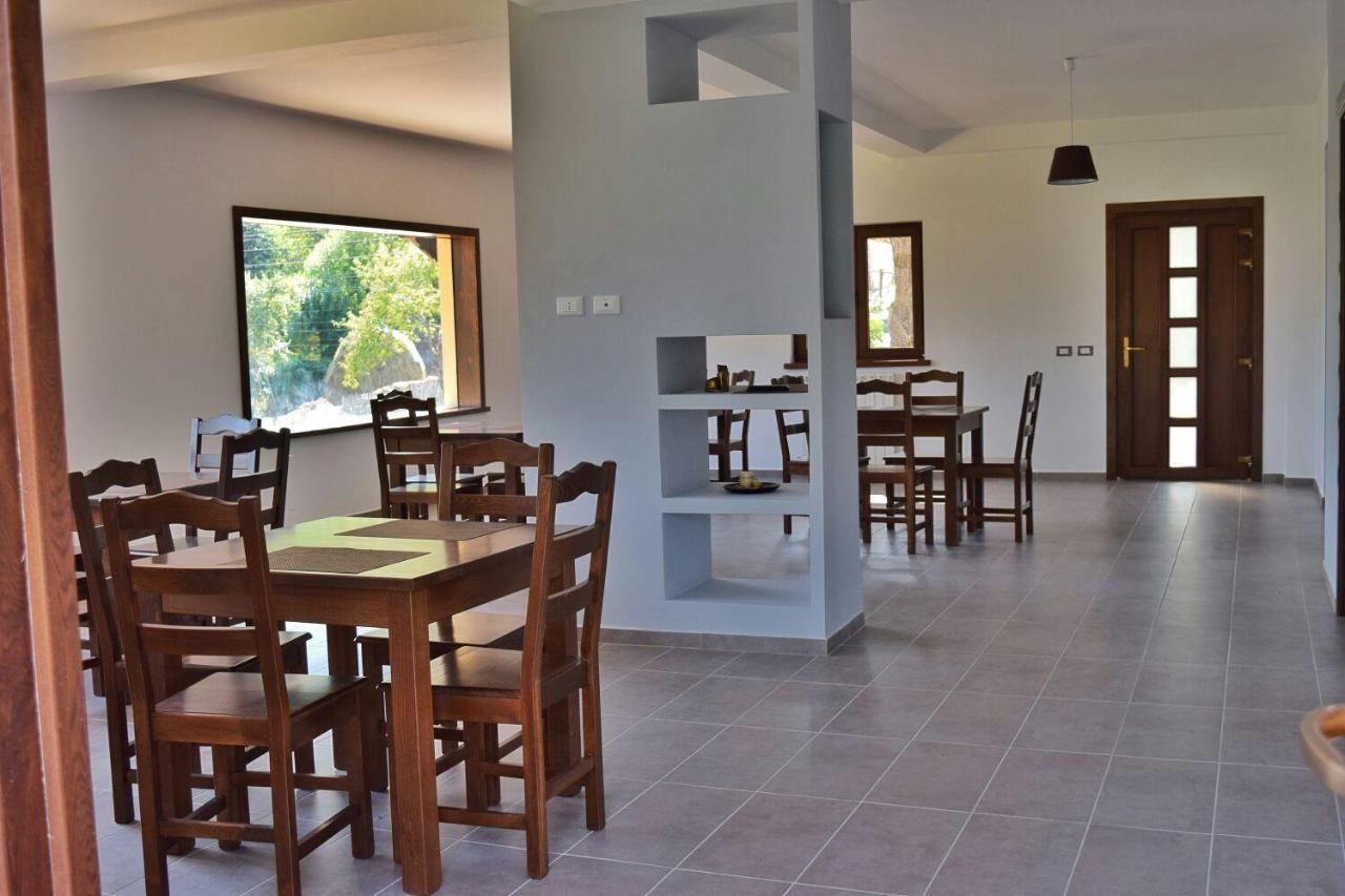 Heaven Guesthouse Corbeni Exterior foto